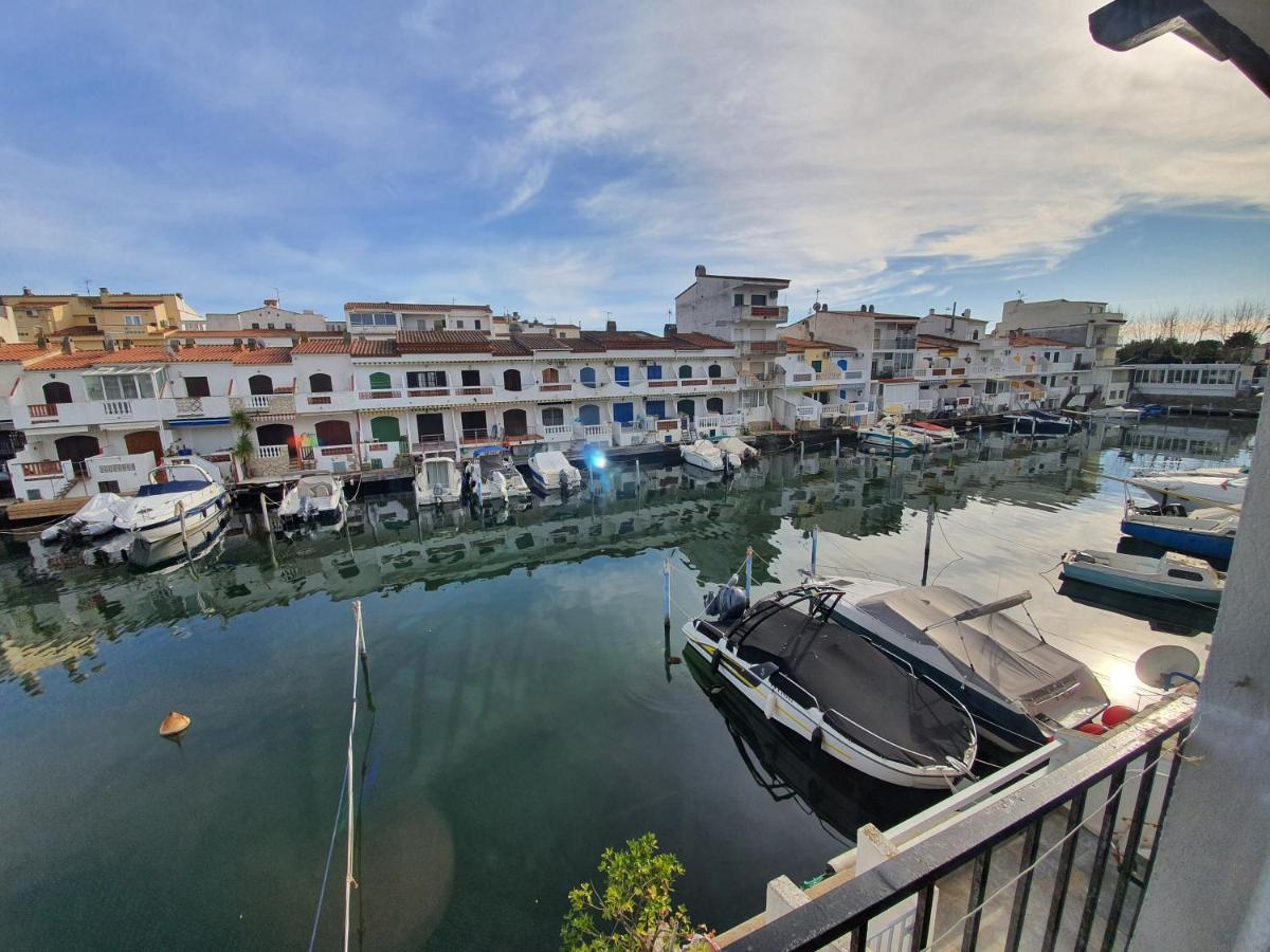 Apartamento Portofino Canales Эмпуриабрава Экстерьер фото